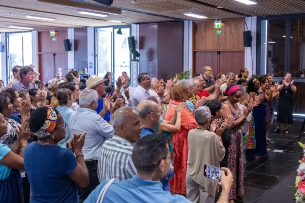 Le public applaudissant lors du Pri Honoré LanKRéol 2025.